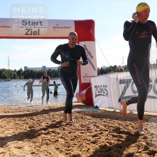 07.09.2025 - 19. Norderstedt Triathlon Luisa Fischer http://msf.ph/oto/8755434 07.09.2025 15:42:13 Schwimmen 1102, 1555, 1556, 1558, 1567, 1588 meine-sportfotos.de