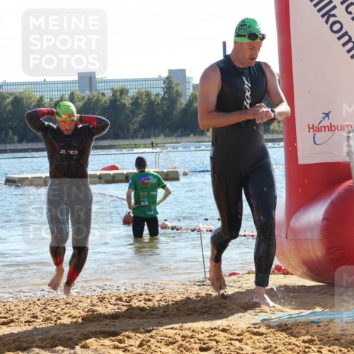 07.09.2025 - 19. Norderstedt Triathlon Luisa Fischer http://msf.ph/oto/8755446 07.09.2025 15:42:15 Schwimmen 1102, 1555, 1556, 1558, 1567, 1588 meine-sportfotos.de