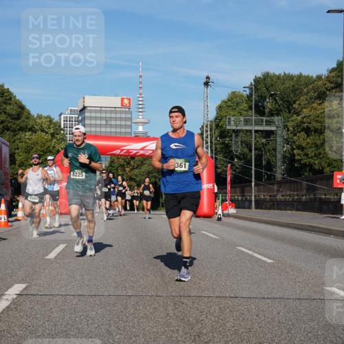 07.09.2025 - BARMER Alsterlauf Yannick Fuchs http://msf.ph/oto/8755457 07.09.2025 09:37:55 Laufen 2034, 5904, 8225, 361 meine-sportfotos.de