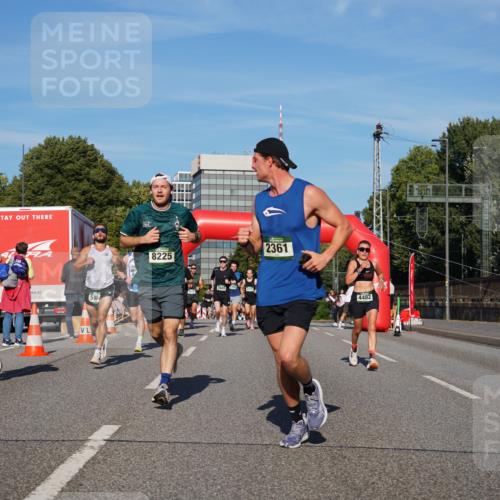 07.09.2025 - BARMER Alsterlauf Yannick Fuchs http://msf.ph/oto/8755497 07.09.2025 09:37:55 Laufen 20, 5904, 8225, 2361, 4482 meine-sportfotos.de