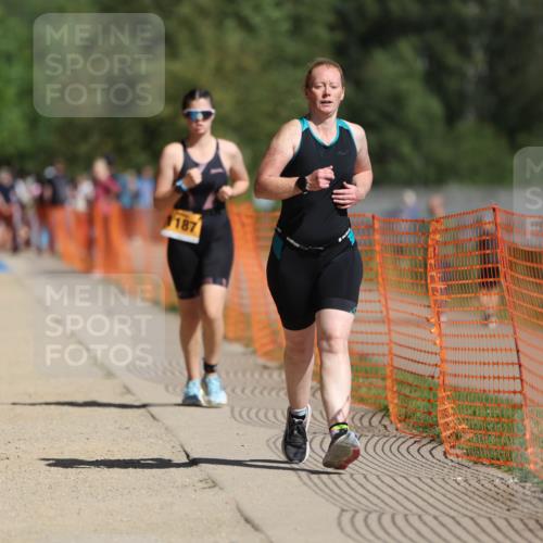 07.09.2025 - 19. Norderstedt Triathlon Michael Strokosch http://msf.ph/oto/8755500 07.09.2025 12:03:03 Laufen 186, 199, 1187, 1313, 1394 meine-sportfotos.de