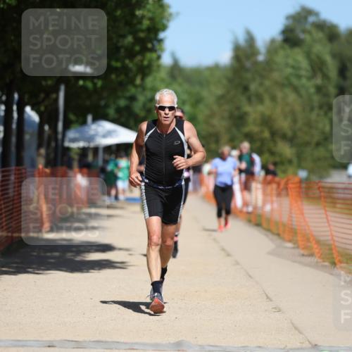 07.09.2025 - 19. Norderstedt Triathlon Michael Strokosch http://msf.ph/oto/8755512 07.09.2025 13:11:29 Laufen 217, 244, 318, 813 meine-sportfotos.de