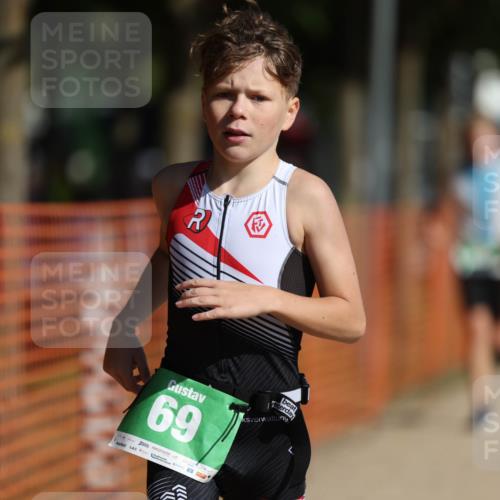 07.09.2025 - 19. Norderstedt Triathlon Michael Strokosch http://msf.ph/oto/8755520 07.09.2025 11:00:19 Laufen 69, 689 meine-sportfotos.de