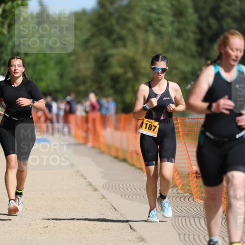07.09.2025 - 19. Norderstedt Triathlon Michael Strokosch http://msf.ph/oto/8755546 07.09.2025 12:03:04 Laufen 186, 199, 1187, 1313, 1394 meine-sportfotos.de