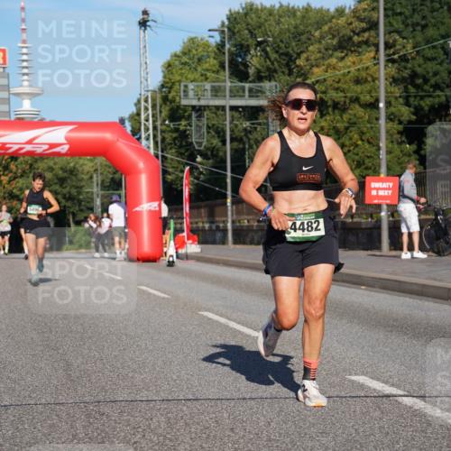 07.09.2025 - BARMER Alsterlauf Yannick Fuchs http://msf.ph/oto/8755566 07.09.2025 09:37:57 Laufen 3602, 4030, 4482 meine-sportfotos.de