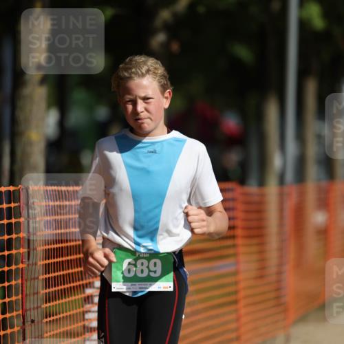07.09.2025 - 19. Norderstedt Triathlon Michael Strokosch http://msf.ph/oto/8755612 07.09.2025 11:00:22 Laufen 69, 689 meine-sportfotos.de