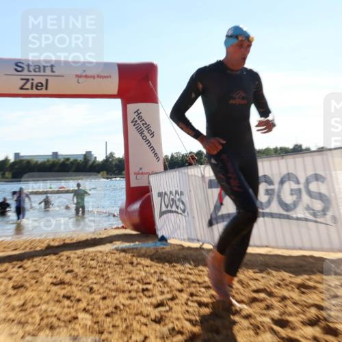 07.09.2025 - 19. Norderstedt Triathlon Luisa Fischer http://msf.ph/oto/8755625 07.09.2025 15:43:10 Schwimmen 1585, 1632 meine-sportfotos.de