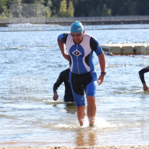 07.09.2025 - 19. Norderstedt Triathlon Luisa Fischer http://msf.ph/oto/8755628 07.09.2025 15:43:12 Schwimmen 1585, 1632 meine-sportfotos.de