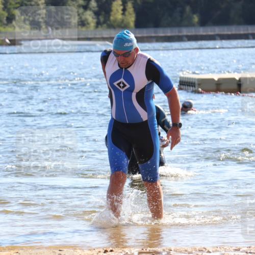 07.09.2025 - 19. Norderstedt Triathlon Luisa Fischer http://msf.ph/oto/8755632 07.09.2025 15:43:12 Schwimmen 1585, 1632 meine-sportfotos.de