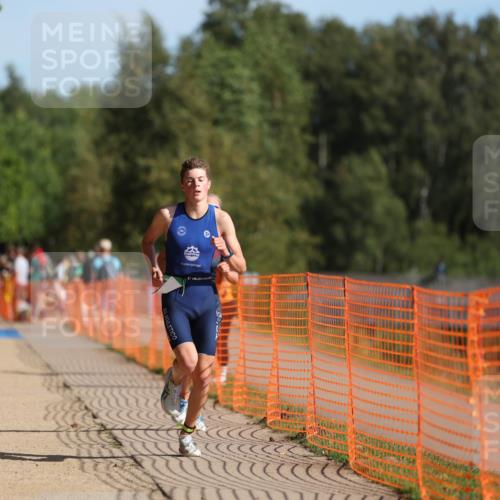 07.09.2025 - 19. Norderstedt Triathlon Michael Strokosch http://msf.ph/oto/8755683 07.09.2025 10:41:45 Laufen 657, 673, 1132, 1148 meine-sportfotos.de