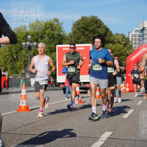 07.09.2025 - BARMER Alsterlauf Yannick Fuchs http://msf.ph/oto/8755706 07.09.2025 09:38:00 Laufen 36, 3602, 8255, 5495, 4076, 030, 5496 meine-sportfotos.de