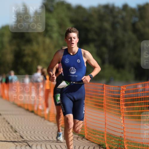 07.09.2025 - 19. Norderstedt Triathlon Michael Strokosch http://msf.ph/oto/8755743 07.09.2025 10:41:47 Laufen 657, 673, 1148 meine-sportfotos.de