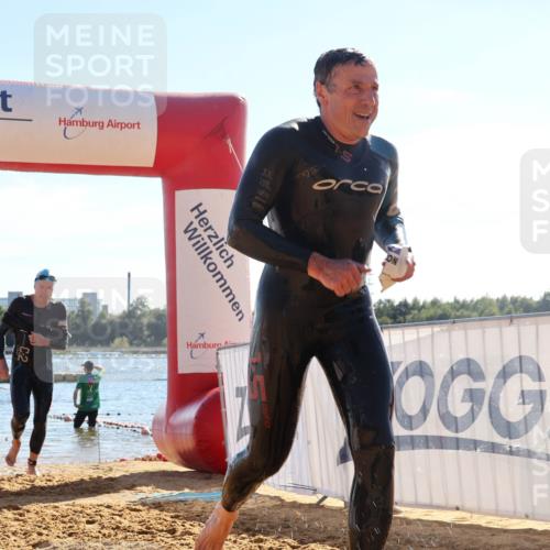 07.09.2025 - 19. Norderstedt Triathlon Luisa Fischer http://msf.ph/oto/8755748 07.09.2025 15:43:25 Schwimmen 1562, 1568, 1621 meine-sportfotos.de