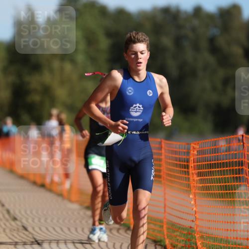 07.09.2025 - 19. Norderstedt Triathlon Michael Strokosch http://msf.ph/oto/8755756 07.09.2025 10:41:47 Laufen 657, 673, 1148 meine-sportfotos.de