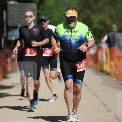 07.09.2025 - 19. Norderstedt Triathlon Michael Strokosch http://msf.ph/oto/8755799 07.09.2025 12:49:49 Laufen 137, 167, 207, 260, 721, 1237 meine-sportfotos.de
