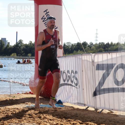 07.09.2025 - 19. Norderstedt Triathlon Luisa Fischer http://msf.ph/oto/8755821 07.09.2025 15:43:44 Schwimmen 1575 meine-sportfotos.de