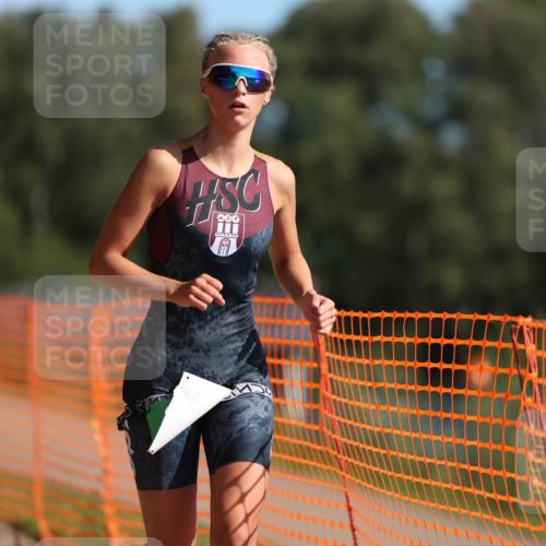 07.09.2025 - 19. Norderstedt Triathlon Michael Strokosch http://msf.ph/oto/8755825 07.09.2025 10:41:50 Laufen 657, 673, 1148 meine-sportfotos.de