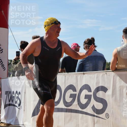 07.09.2025 - 19. Norderstedt Triathlon Luisa Fischer http://msf.ph/oto/8755829 07.09.2025 11:45:08 Schwimmen 282, 697, 717, 851, 852, 898, 1237, 1307 meine-sportfotos.de