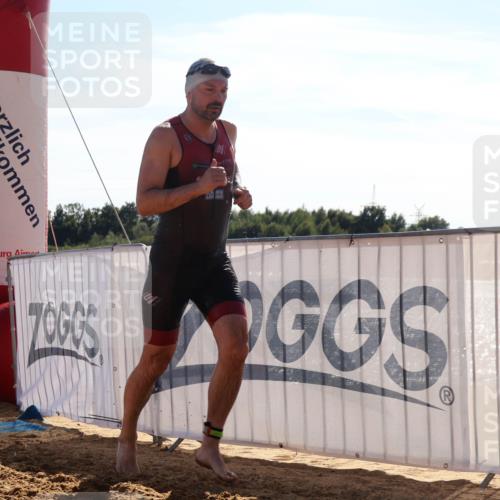 07.09.2025 - 19. Norderstedt Triathlon Luisa Fischer http://msf.ph/oto/8755833 07.09.2025 15:43:45 Schwimmen 1575 meine-sportfotos.de