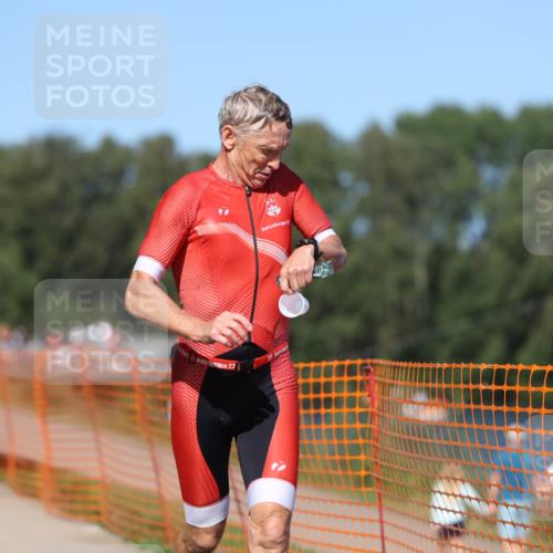 07.09.2025 - 19. Norderstedt Triathlon Michael Strokosch http://msf.ph/oto/8755849 07.09.2025 14:53:39 Laufen 977 meine-sportfotos.de