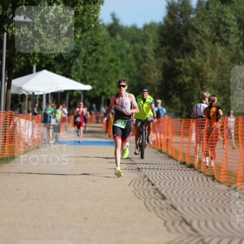 07.09.2025 - 19. Norderstedt Triathlon Michael Strokosch http://msf.ph/oto/8755854 07.09.2025 10:41:57 Laufen 667 meine-sportfotos.de