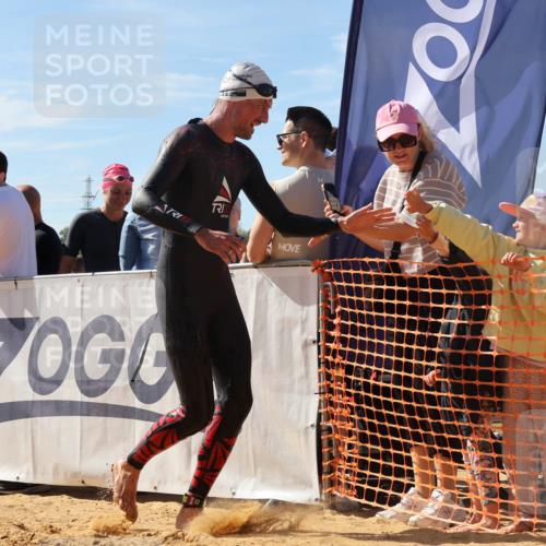 07.09.2025 - 19. Norderstedt Triathlon Luisa Fischer http://msf.ph/oto/8755880 07.09.2025 11:45:12 Schwimmen 195, 282, 697, 761, 851, 852, 898, 1237, 1307 meine-sportfotos.de