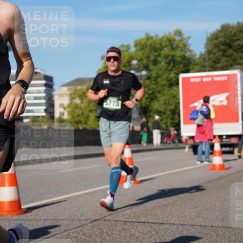 07.09.2025 - BARMER Alsterlauf Yannick Fuchs http://msf.ph/oto/8755884 07.09.2025 09:38:03 Laufen 36, 4030, 5773 meine-sportfotos.de