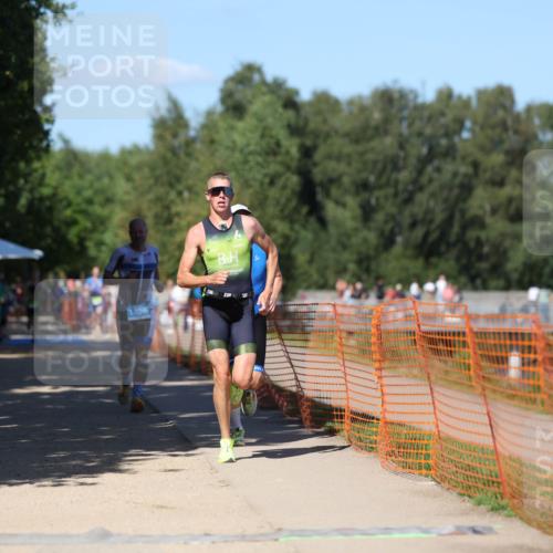 07.09.2025 - 19. Norderstedt Triathlon Michael Strokosch http://msf.ph/oto/8755887 07.09.2025 14:53:46 Laufen 996, 1008, 1456, 1471 meine-sportfotos.de