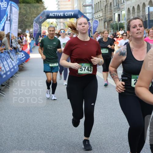07.09.2025 - BARMER Alsterlauf Strokosch-Dieckow http://msf.ph/oto/8755899 07.09.2025 10:14:03 Ziel 2129, 2166, 2225, 2232, 2296, 2712, 2873, 2929, 2930, 3346, 3929, 4108, 4213, 4364, 4489, 4553, 5062, 5795, 6145, 6165, 6312, 6337, 8101, 8120, 8257 meine-sportfotos.de