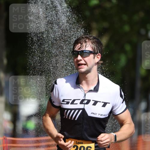 07.09.2025 - 19. Norderstedt Triathlon Michael Strokosch http://msf.ph/oto/8755911 07.09.2025 12:03:17 Laufen 154, 1206 meine-sportfotos.de