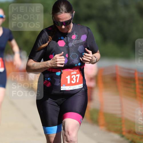 07.09.2025 - 19. Norderstedt Triathlon Michael Strokosch http://msf.ph/oto/8755936 07.09.2025 12:49:55 Laufen 137, 167, 260, 721, 824 meine-sportfotos.de