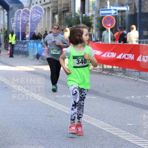07.09.2025 - BARMER Alsterlauf Strokosch-Dieckow http://msf.ph/oto/8755939 07.09.2025 10:53:51 Ziel 4644 meine-sportfotos.de