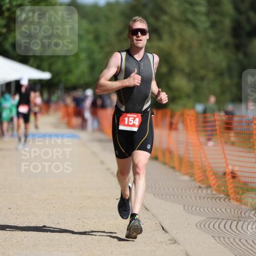 07.09.2025 - 19. Norderstedt Triathlon Michael Strokosch http://msf.ph/oto/8755957 07.09.2025 12:03:23 Laufen 154 meine-sportfotos.de