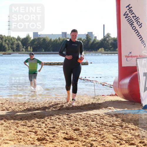 07.09.2025 - 19. Norderstedt Triathlon Luisa Fischer http://msf.ph/oto/8755958 07.09.2025 15:46:52 Schwimmen 1557 meine-sportfotos.de
