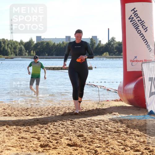 07.09.2025 - 19. Norderstedt Triathlon Luisa Fischer http://msf.ph/oto/8755964 07.09.2025 15:46:52 Schwimmen 1557 meine-sportfotos.de