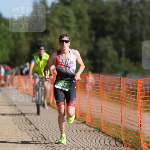 07.09.2025 - 19. Norderstedt Triathlon Michael Strokosch http://msf.ph/oto/8755992 07.09.2025 10:42:01 Laufen 667 meine-sportfotos.de