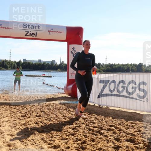 07.09.2025 - 19. Norderstedt Triathlon Luisa Fischer http://msf.ph/oto/8755996 07.09.2025 15:46:54 Schwimmen 1557 meine-sportfotos.de