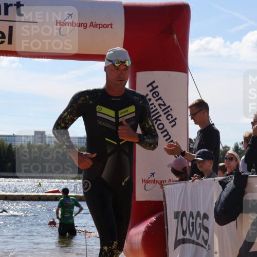 07.09.2025 - 19. Norderstedt Triathlon Luisa Fischer http://msf.ph/oto/8756021 07.09.2025 13:27:20 Schwimmen 960, 1028, 1467 meine-sportfotos.de