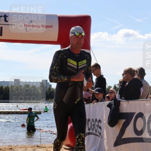 07.09.2025 - 19. Norderstedt Triathlon Luisa Fischer http://msf.ph/oto/8756026 07.09.2025 13:27:20 Schwimmen 960, 1028, 1467 meine-sportfotos.de