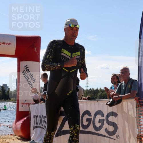 07.09.2025 - 19. Norderstedt Triathlon Luisa Fischer http://msf.ph/oto/8756036 07.09.2025 13:27:21 Schwimmen 960, 1017, 1467 meine-sportfotos.de
