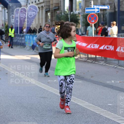 07.09.2025 - BARMER Alsterlauf Strokosch-Dieckow http://msf.ph/oto/8756043 07.09.2025 10:53:51 Ziel 4644 meine-sportfotos.de