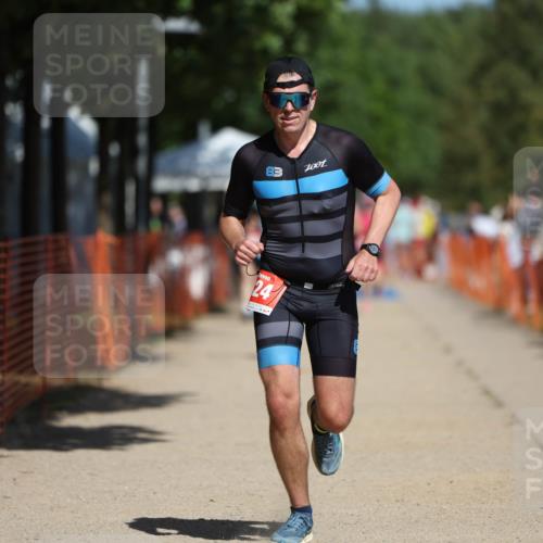07.09.2025 - 19. Norderstedt Triathlon Michael Strokosch http://msf.ph/oto/8756070 07.09.2025 12:49:59 Laufen 721, 824 meine-sportfotos.de