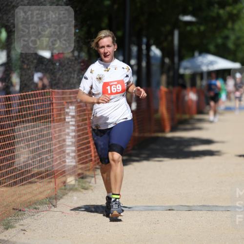 07.09.2025 - 19. Norderstedt Triathlon Michael Strokosch http://msf.ph/oto/8756072 07.09.2025 13:11:58 Laufen 169, 327, 809 meine-sportfotos.de