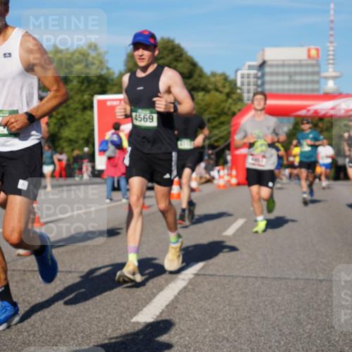 07.09.2025 - BARMER Alsterlauf Yannick Fuchs http://msf.ph/oto/8756078 07.09.2025 09:38:07 Laufen 4569, 274 meine-sportfotos.de