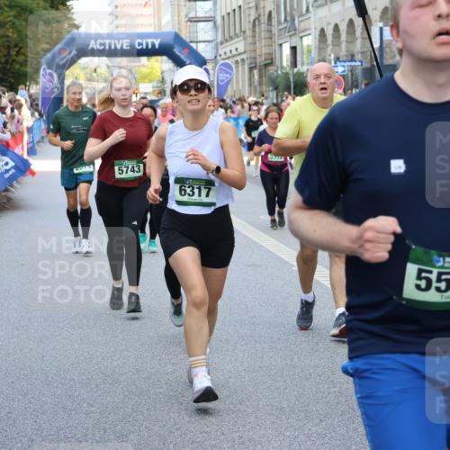 07.09.2025 - BARMER Alsterlauf Strokosch-Dieckow http://msf.ph/oto/8756084 07.09.2025 10:14:01 Ziel 2129, 2166, 2225, 2232, 2296, 2403, 2688, 2712, 2873, 2929, 2930, 3236, 3346, 3503, 3929, 4108, 4213, 4489, 4553, 4699, 5062, 5277, 5278, 5795, 6145, 6165, 6312, 6337, 8101, 8120, 8257 meine-sportfotos.de