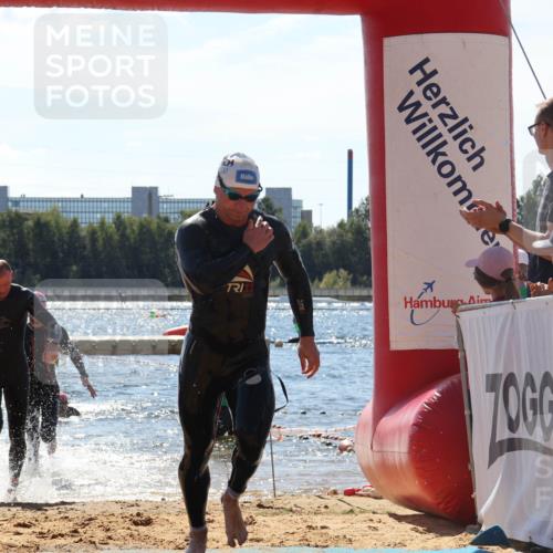 07.09.2025 - 19. Norderstedt Triathlon Luisa Fischer http://msf.ph/oto/8756109 07.09.2025 13:27:38 Schwimmen 880, 969, 1002, 1017, 1421 meine-sportfotos.de