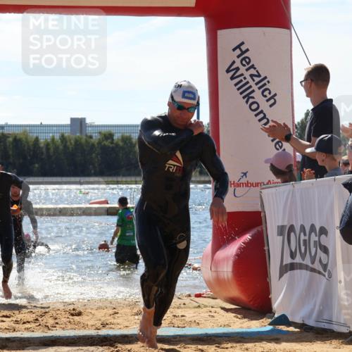 07.09.2025 - 19. Norderstedt Triathlon Luisa Fischer http://msf.ph/oto/8756115 07.09.2025 13:27:38 Schwimmen 880, 969, 1002, 1017, 1421 meine-sportfotos.de