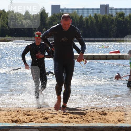 07.09.2025 - 19. Norderstedt Triathlon Luisa Fischer http://msf.ph/oto/8756126 07.09.2025 13:27:39 Schwimmen 880, 969, 1002, 1017, 1421 meine-sportfotos.de