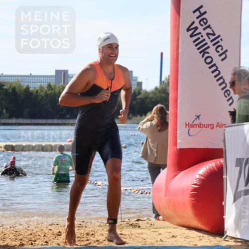07.09.2025 - 19. Norderstedt Triathlon Luisa Fischer http://msf.ph/oto/8756128 07.09.2025 11:45:36 Schwimmen 210, 696, 850 meine-sportfotos.de