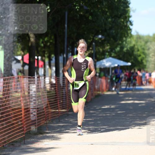 07.09.2025 - 19. Norderstedt Triathlon Michael Strokosch http://msf.ph/oto/8756166 07.09.2025 14:53:59 Laufen 1017, 1040 meine-sportfotos.de